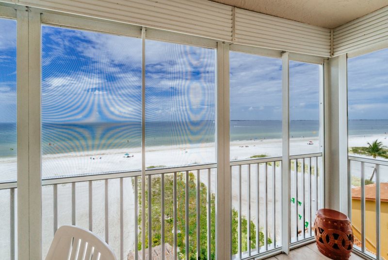 Gateway Villas 598 Beach Accommodations Vacation Rentals