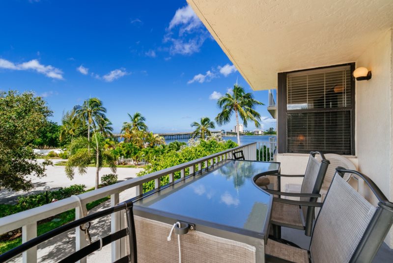 Lovers Key Beach Club 108 Beach Accommodations Vacation