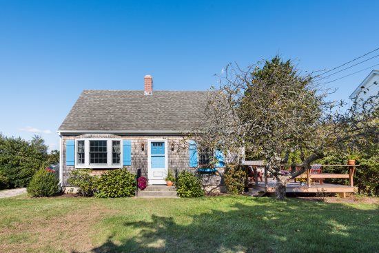 6 Upland Road, Weekapaug