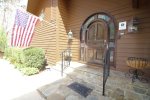 Entrance to Coppertop Lodge