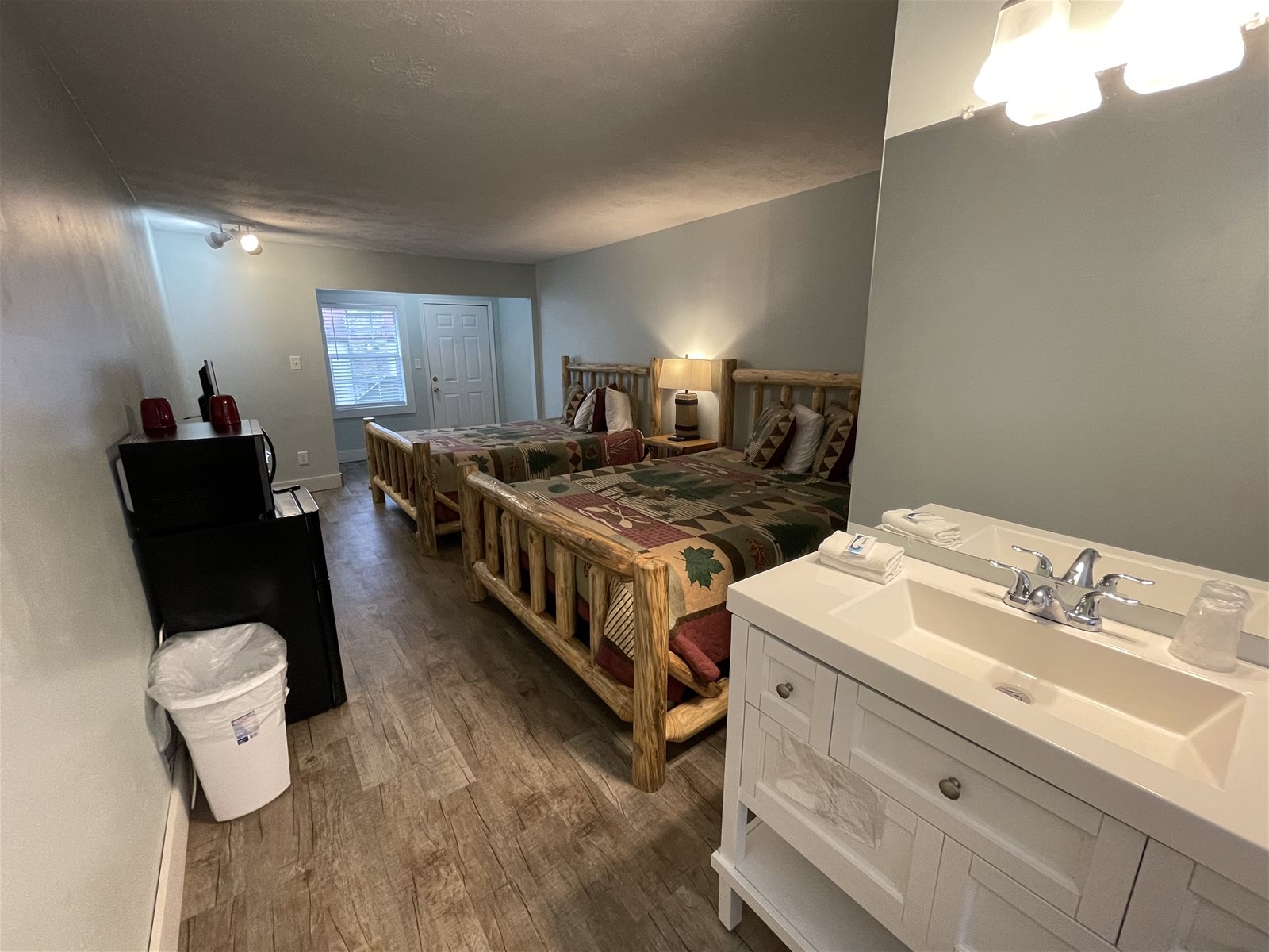 Bavarian Brook Rentals Unit 6A Vacation Rental in downtown Helen GA