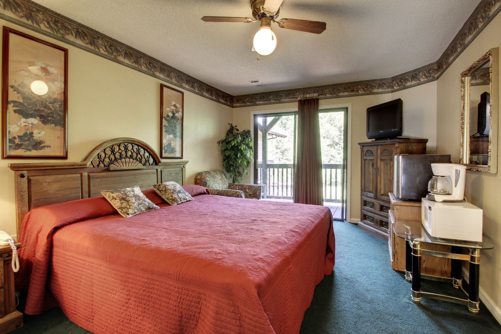 Rivers Edge Condo 802b Vacation Rental in Helen GA Bavarian Brook