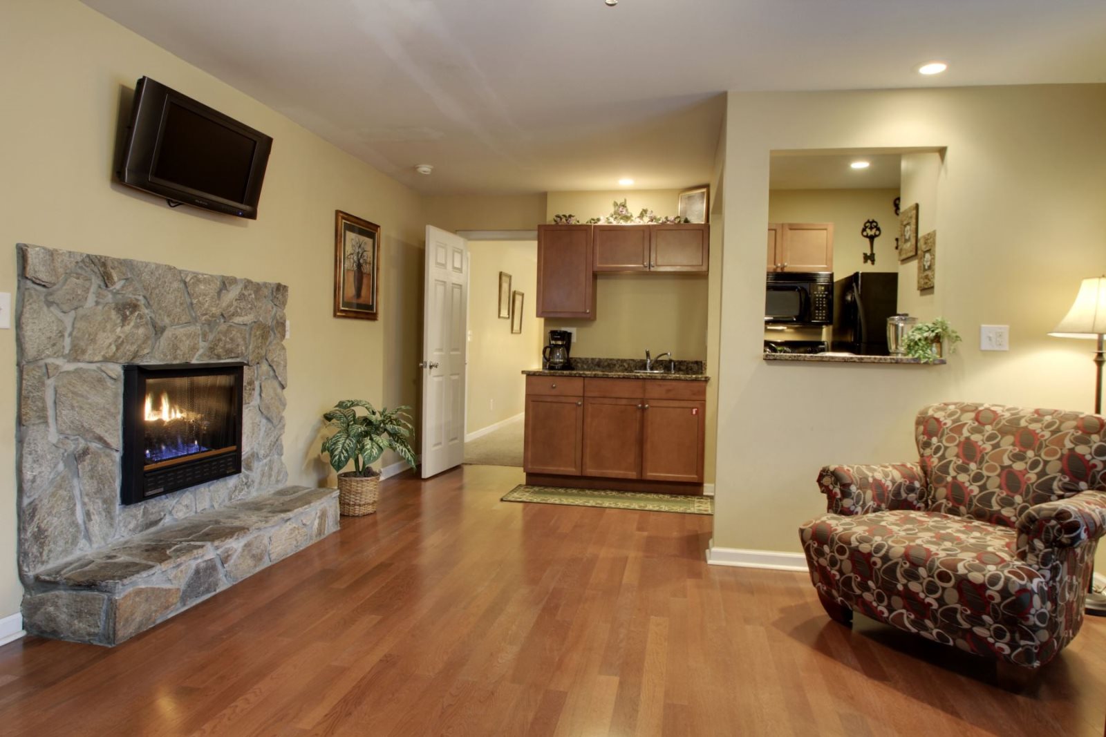 Bavarian Brook Rentals Condo 10 Vacation Rental in downtown Helen GA