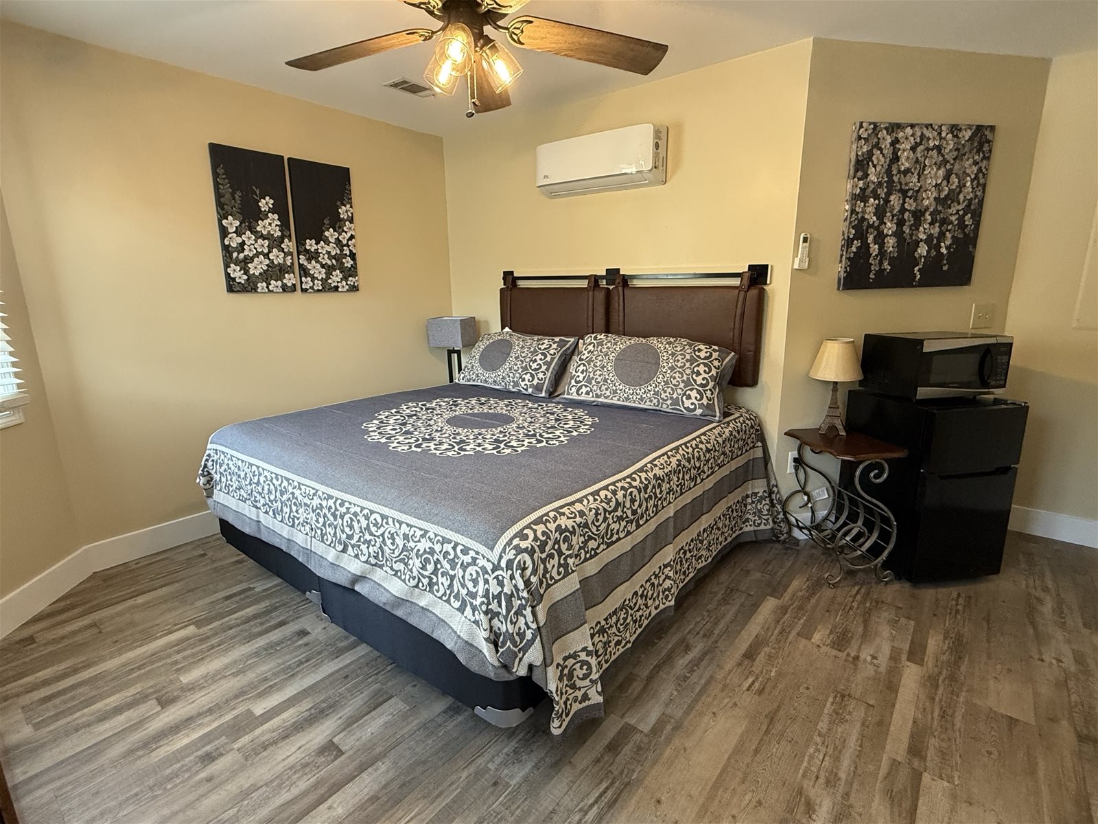 Rivers Edge Condo 703a Vacation Rental in Helen GA Bavarian Brook