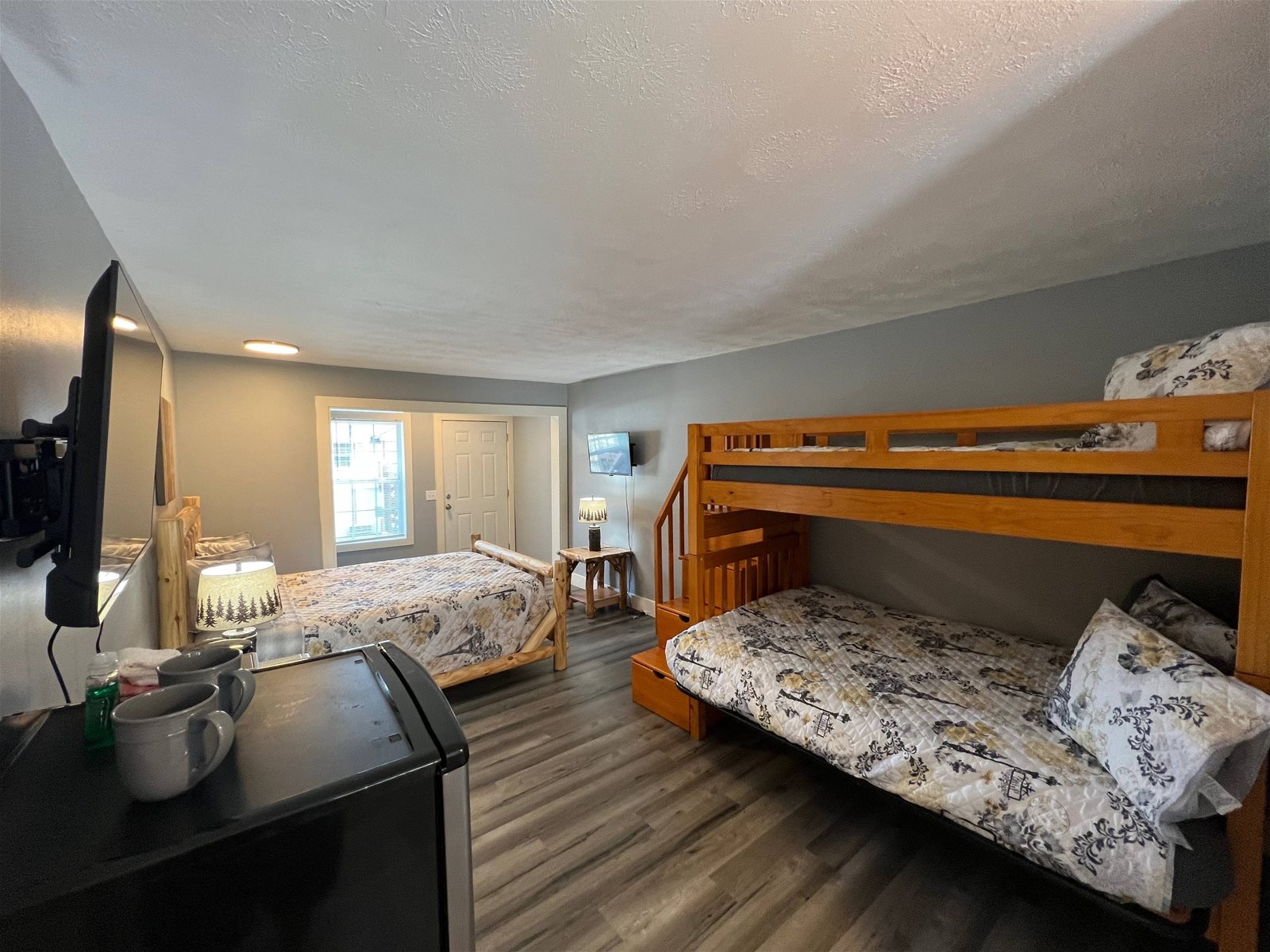 Bavarian Brook Unit 4a Vacation Rental in downtown Helen GA