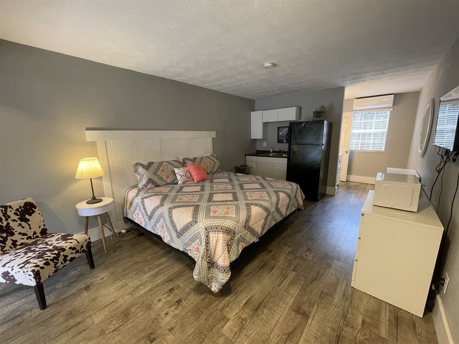 Bavarian Brook Rentals Unit 8 Vacation Rental in downtown Helen GA