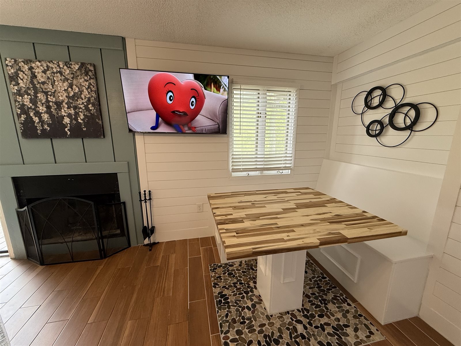 Rivers Edge Condo 802 Vacation Rental in Helen GA