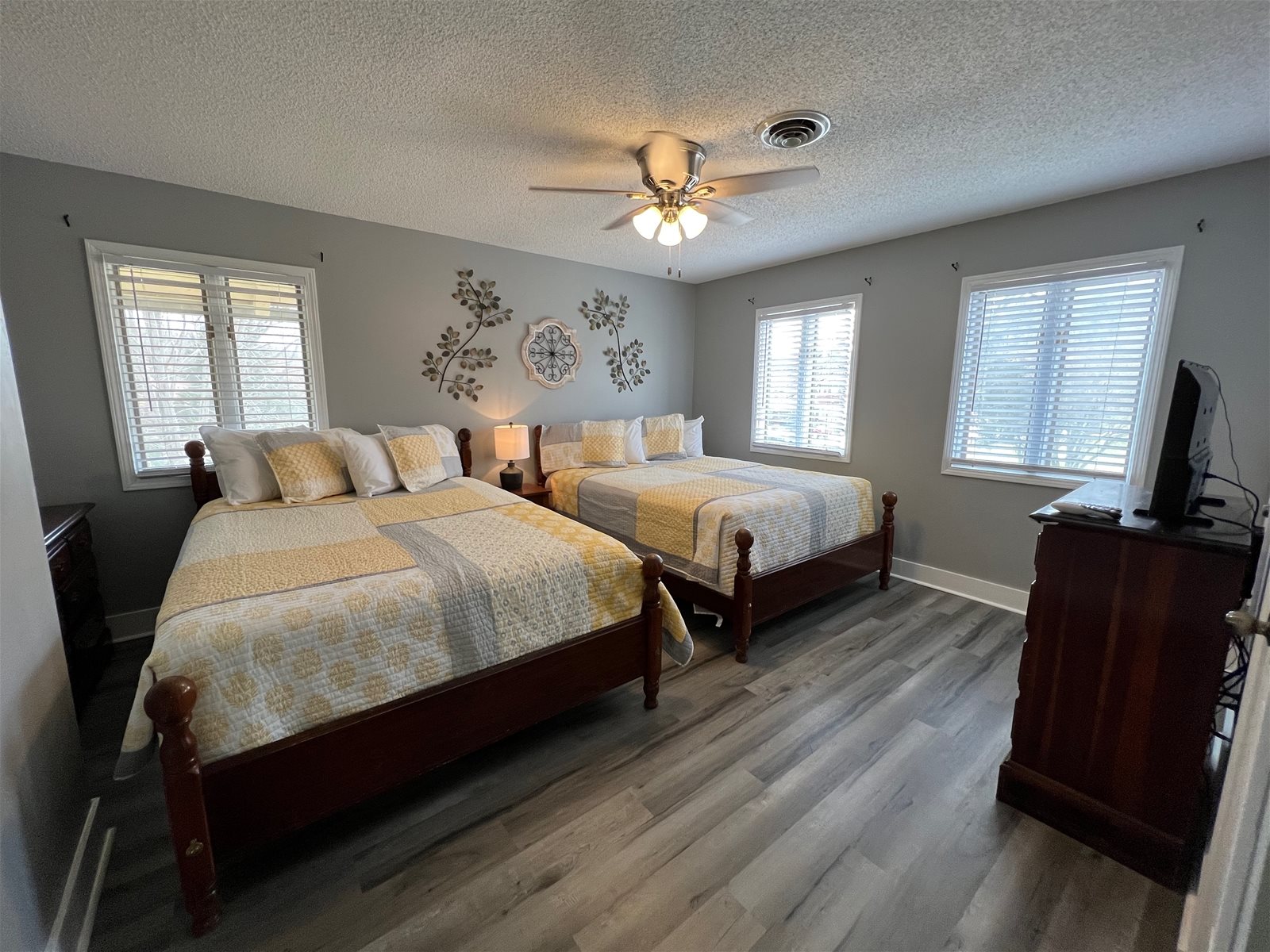 Rivers Edge Condo 202 Vacation Rental in Helen GA