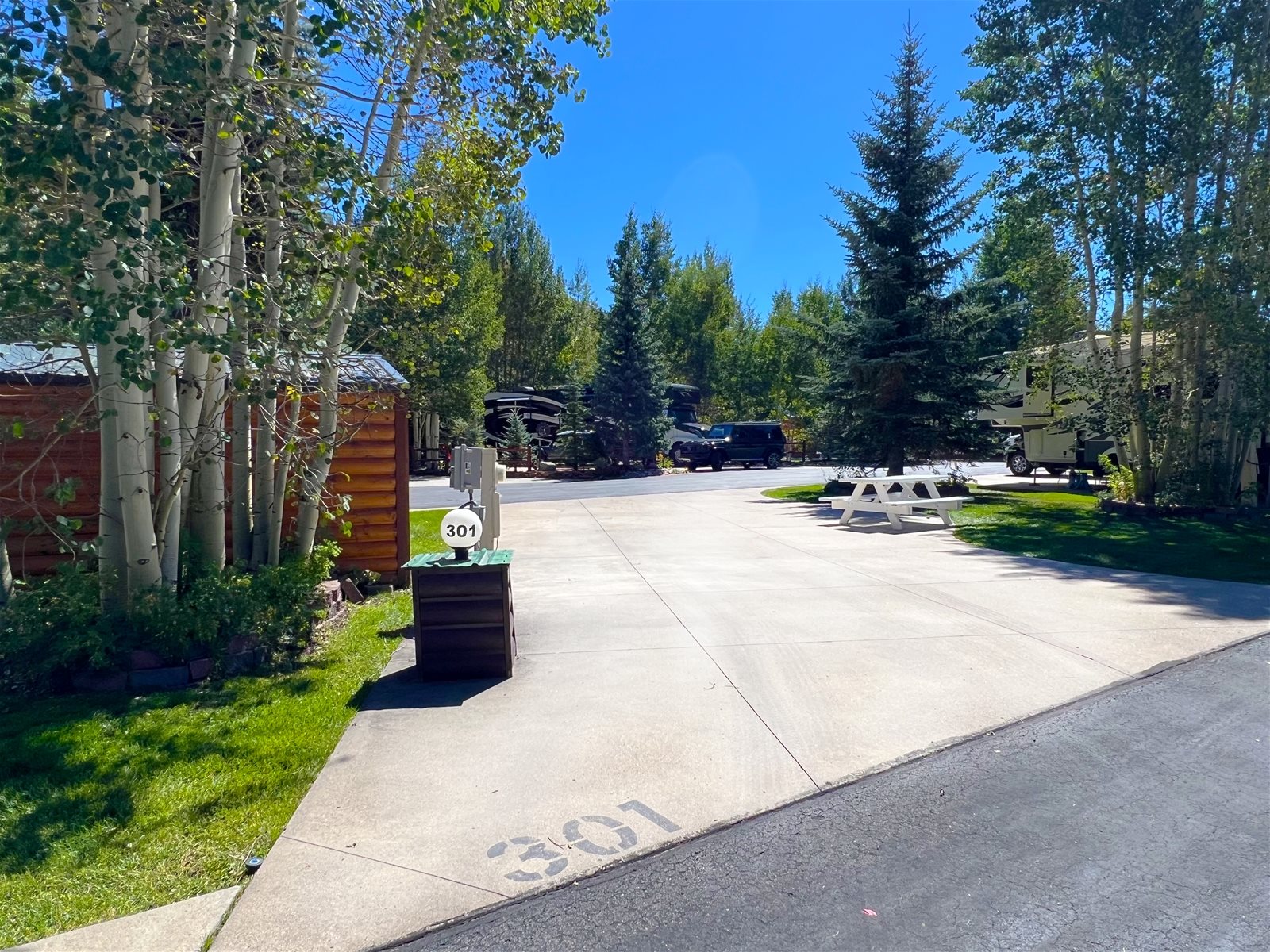 RV Pull Thru Site 301, Tiger Run Resort, Breckenridge, CO