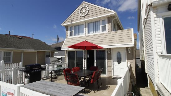 Point pleasant best sale beach summer rentals