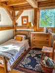 The main level twin room