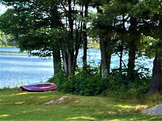 #801 - Idyllic Four Season Lakeside Hideaway