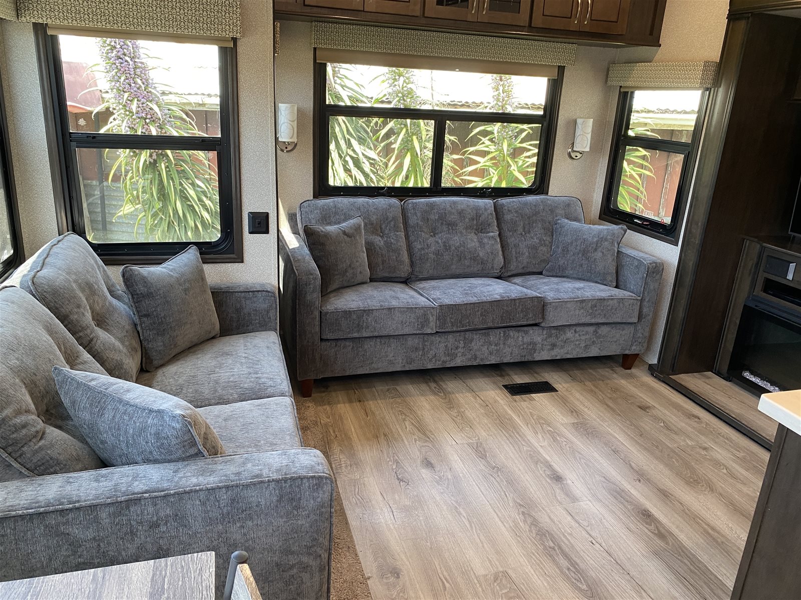 Driftwood Vacation RV Rental Ft. Bragg, CA