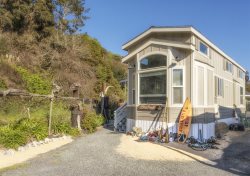  Blue Pacific - Brand NEW tiny home within minutes of the beach and historic Noyo Harbor
