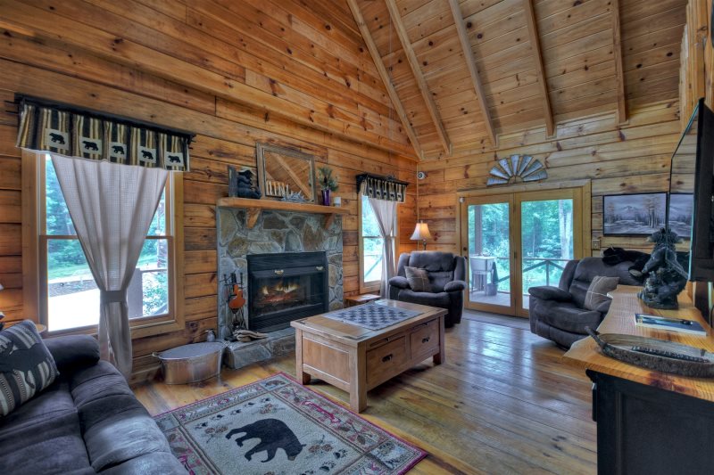 North Georgia Cabin Cozy Bear Cabin Private And Secluded