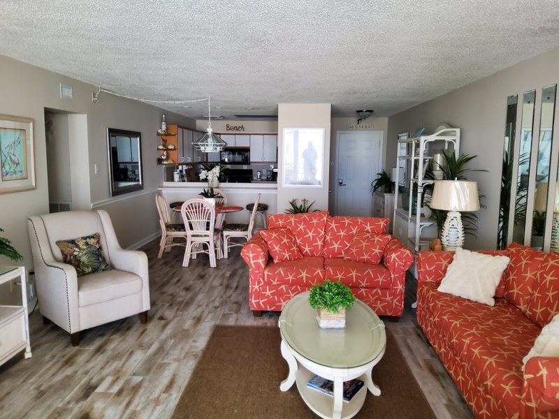 Two Bedroom Ground Floor Oceanfront Shore Drive Area Myrtle Beach Brigadune Grand Strand Vacations