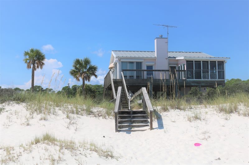 3bdr 2bath Beachfront Cottage