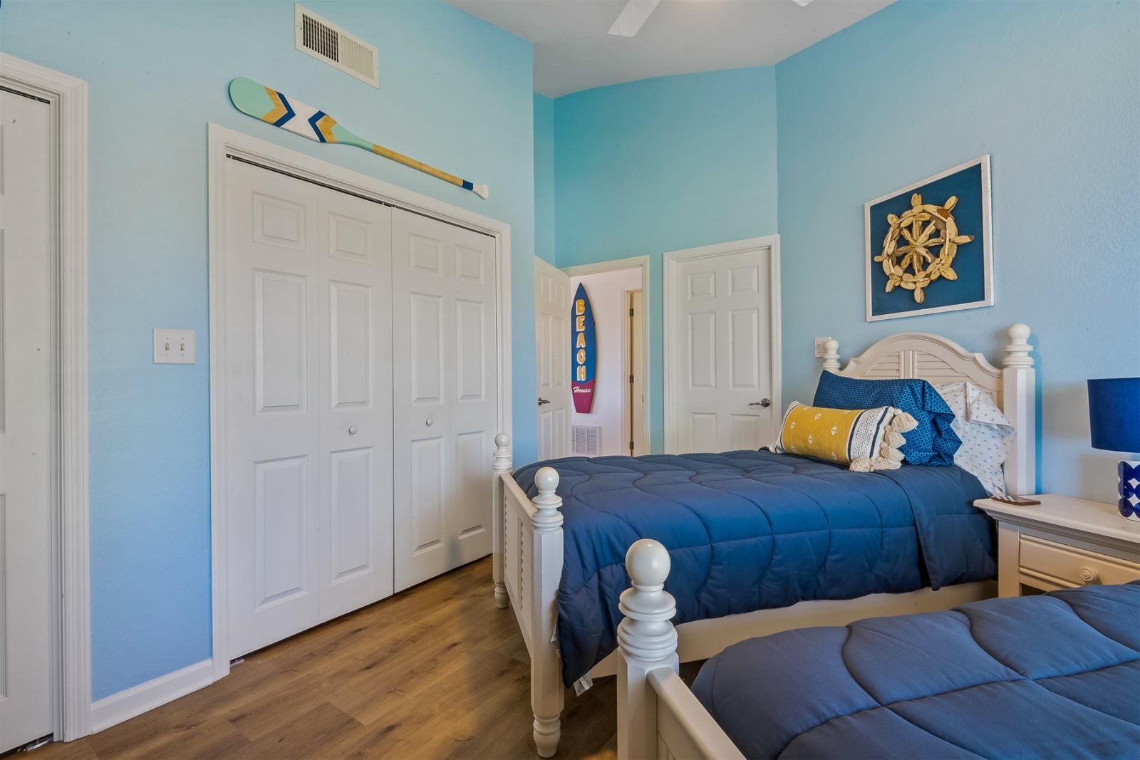 Vacation Waterfront and Pool Homes, Ochlockonee Bay Realty