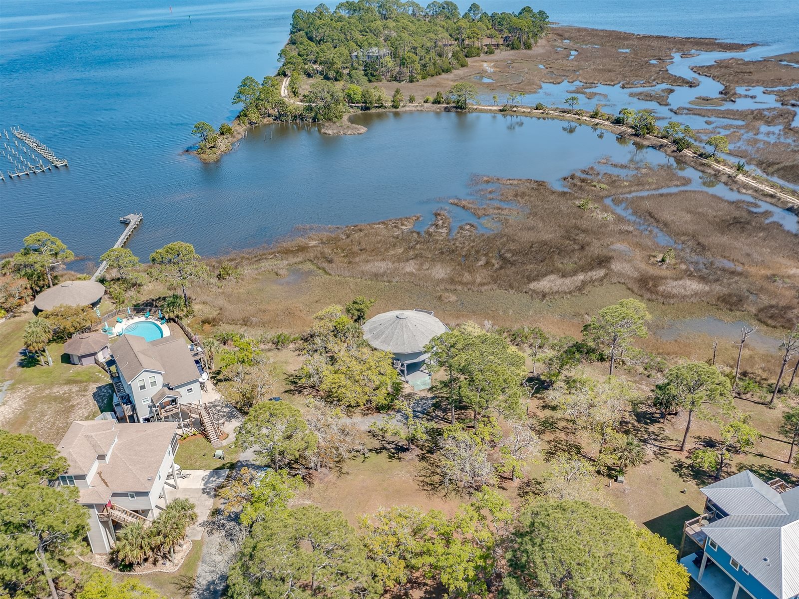 Vacation Waterfront and Pool Homes, Ochlockonee Bay Realty