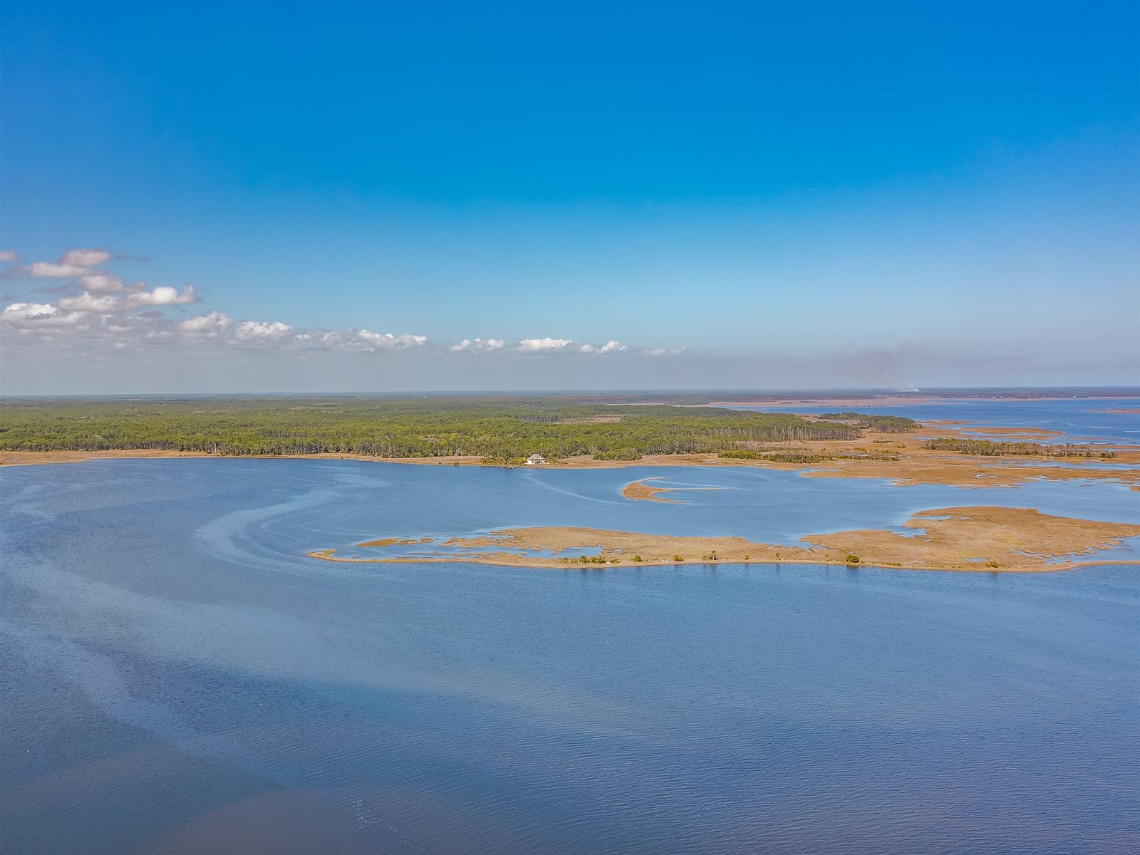 Vacation Waterfront and Pool Homes, Ochlockonee Bay Realty