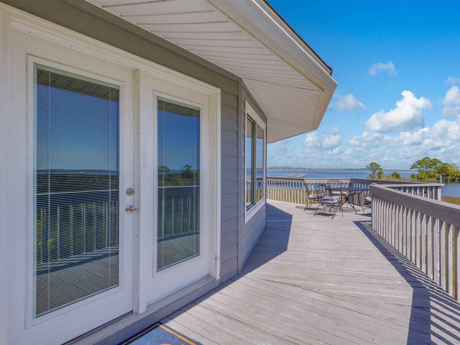 Vacation Waterfront and Pool Homes, Ochlockonee Bay Realty