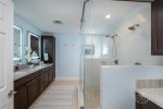 Primary En-Suite