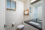 Guest Bathroom, 1st Floor