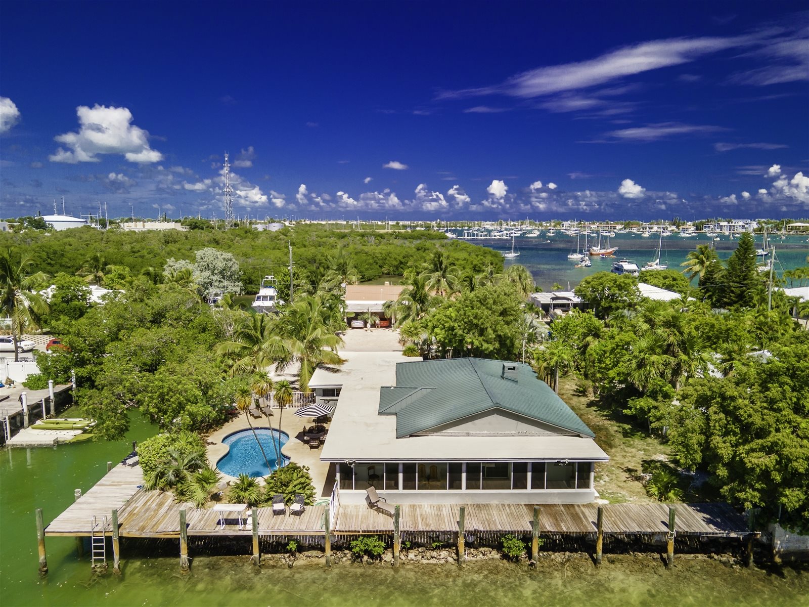 Vacation Rentals Florida Keys / Marathon Vacation Rentals / 4 bedroom