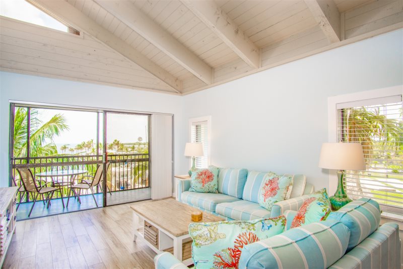 We Offer 24 7 Online Booking Opportunities Of Waterfront Luxury Homes To Quaint Keys Cottages In The Florida Keys Browse Photos And Amenities For All Your Florida Keys Vacation Needs