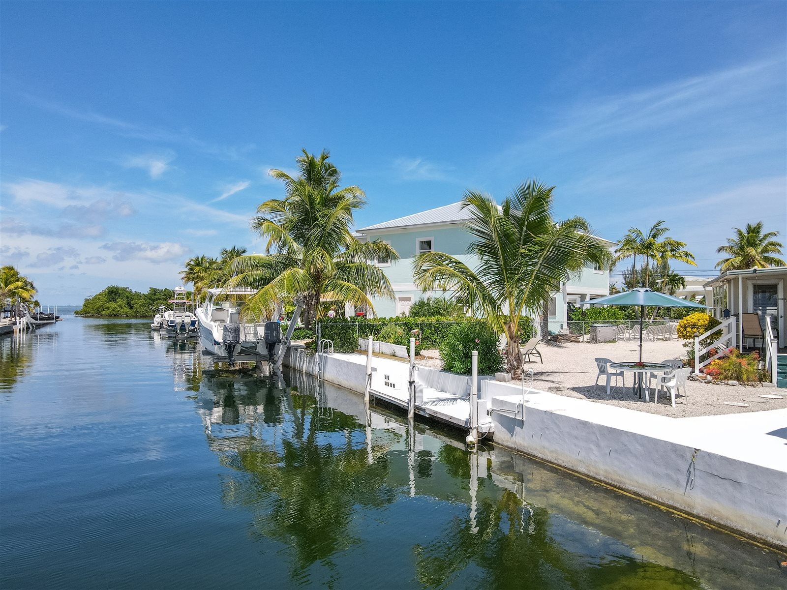 Vacation Rentals Florida Keys / Marathon Vacation Rentals / 2 Bedroom