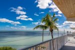 Aqua Vista Oceanfront Home 3 bed 3.5 bath with pool dockage for up to a 40 ft boat 2 kayaks included 