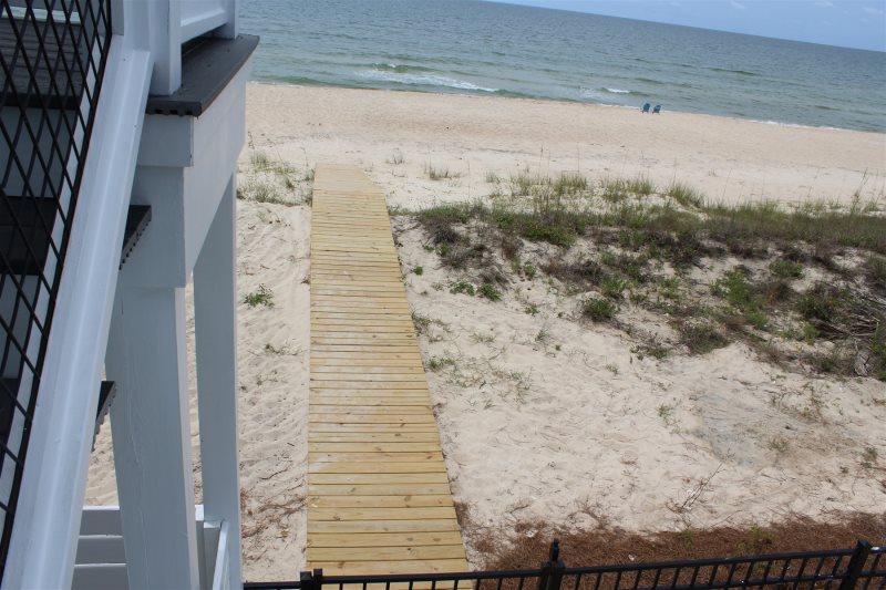 Beach To Bay Vacation Properties Salty Landing