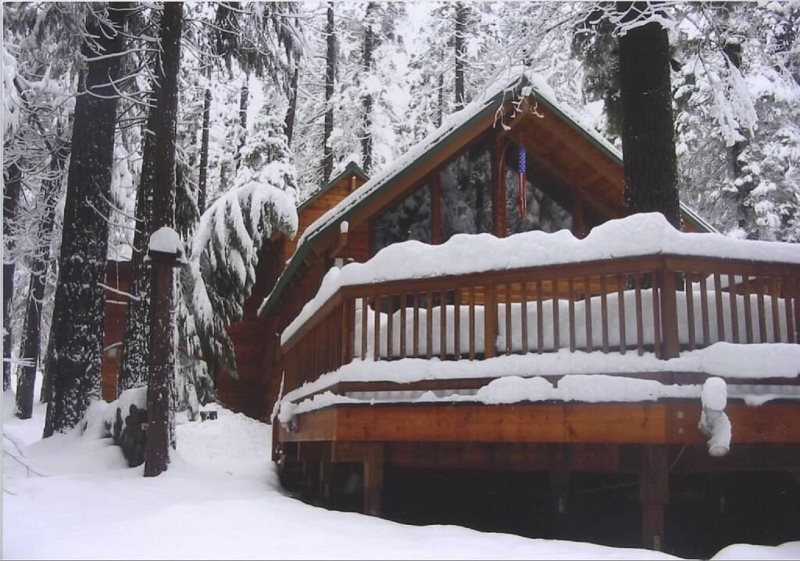 Vacation Rental Cabin Bungalow Sleeps 20 6 Bedrooms 8