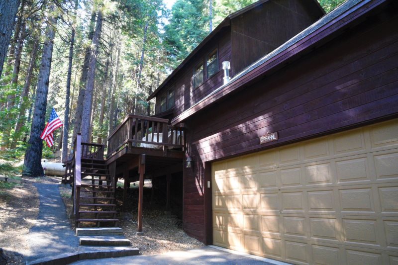 Four Bedroom Big Trees Cabin