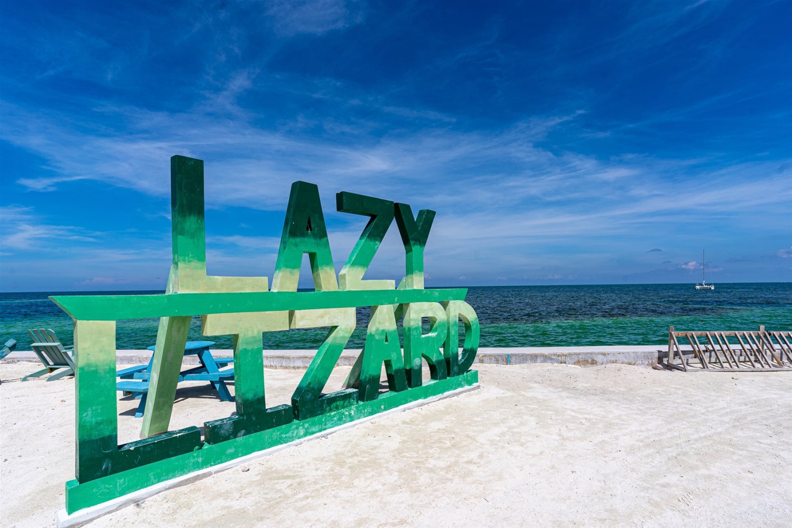 Blu Zen Sea Front Residence, 1st floor, Caye Caulker, Belize