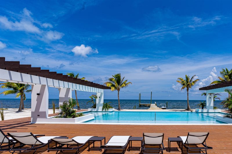 Blu Zen Sea Front Residence, 1st floor, Caye Caulker, Belize