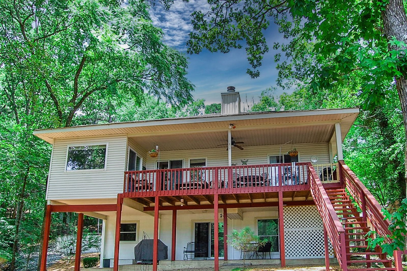 Hot Springs Village Arkansas Luxury Furnished nightly vacation rentals and extended stay