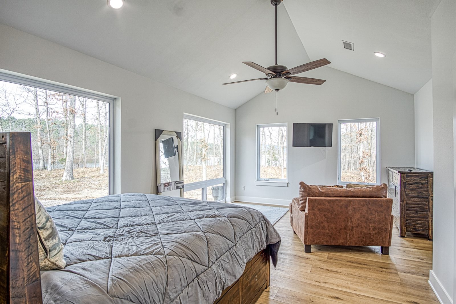 Hot Springs Village Arkansas Luxury Furnished nightly vacation rentals