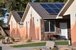Bunkhouse In Natural Setting