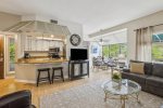 Open and bright living area
