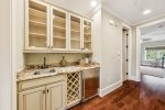 Second floor wet bar