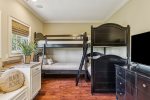 Plenty of bunks, bring the whole family