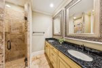 King bedroom ensuite bath with Jack & Jill sinks