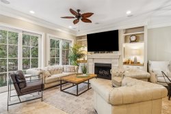 17 Corine Ln