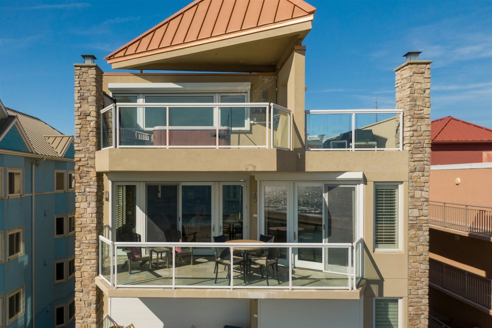 Gallery of Private Rooftop Hot Tub Penthouse Condos For Sale & Key ...