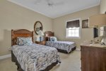 Bedroom 3 with Twin Beds