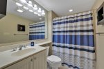Full Hall Bath w/tub & shower combo