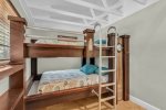 Spacuous Queen Size Beds for Kids of all Sizes