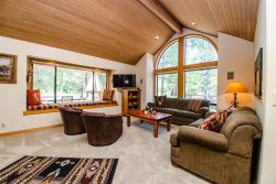 *Free Activities with Xplorie* Updated Single level home with A/C & private hot tub - Summit View 5