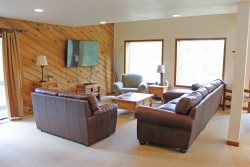 *Free Activities with Xplorie*  Multi level home on Woodlands Golf Course with a private hot tub - Yellow Pine 10